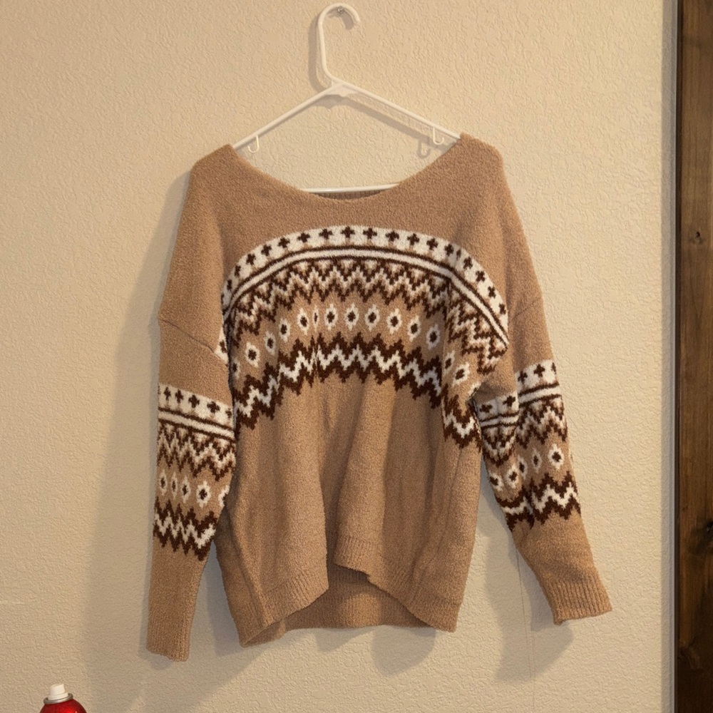 Francesca's Collections Tan and Brown Patterned Sweater and matching shorts